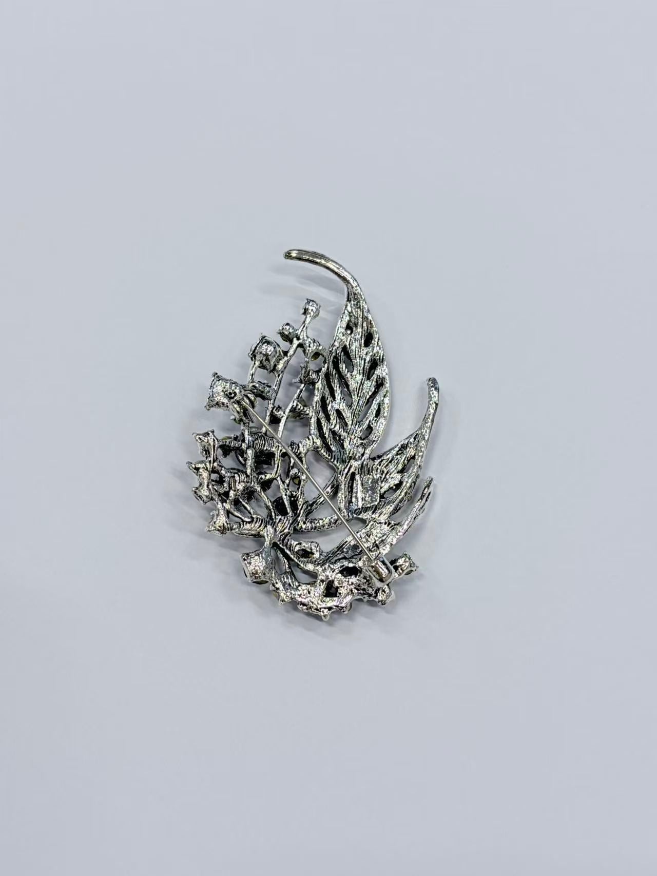 Blue Crystal Leaf Brooch