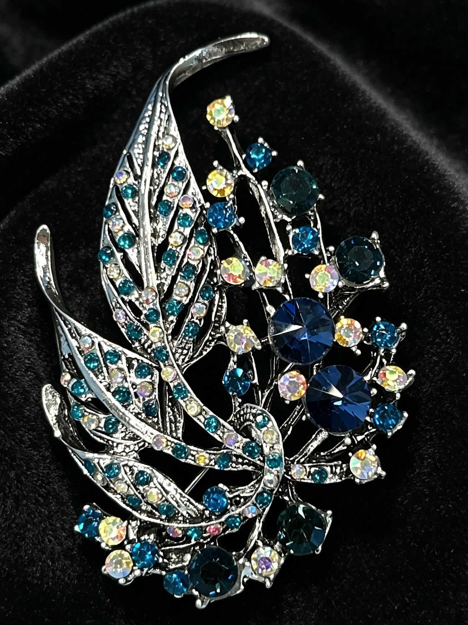Blue Crystal Leaf Brooch