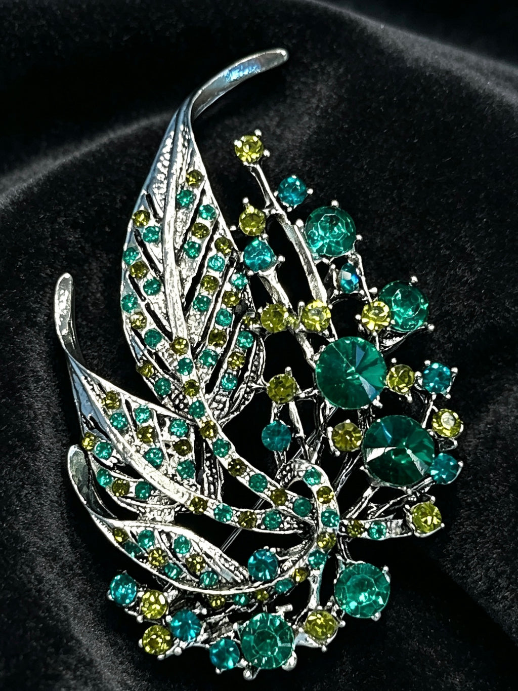 Green Crystal Leaf Brooch