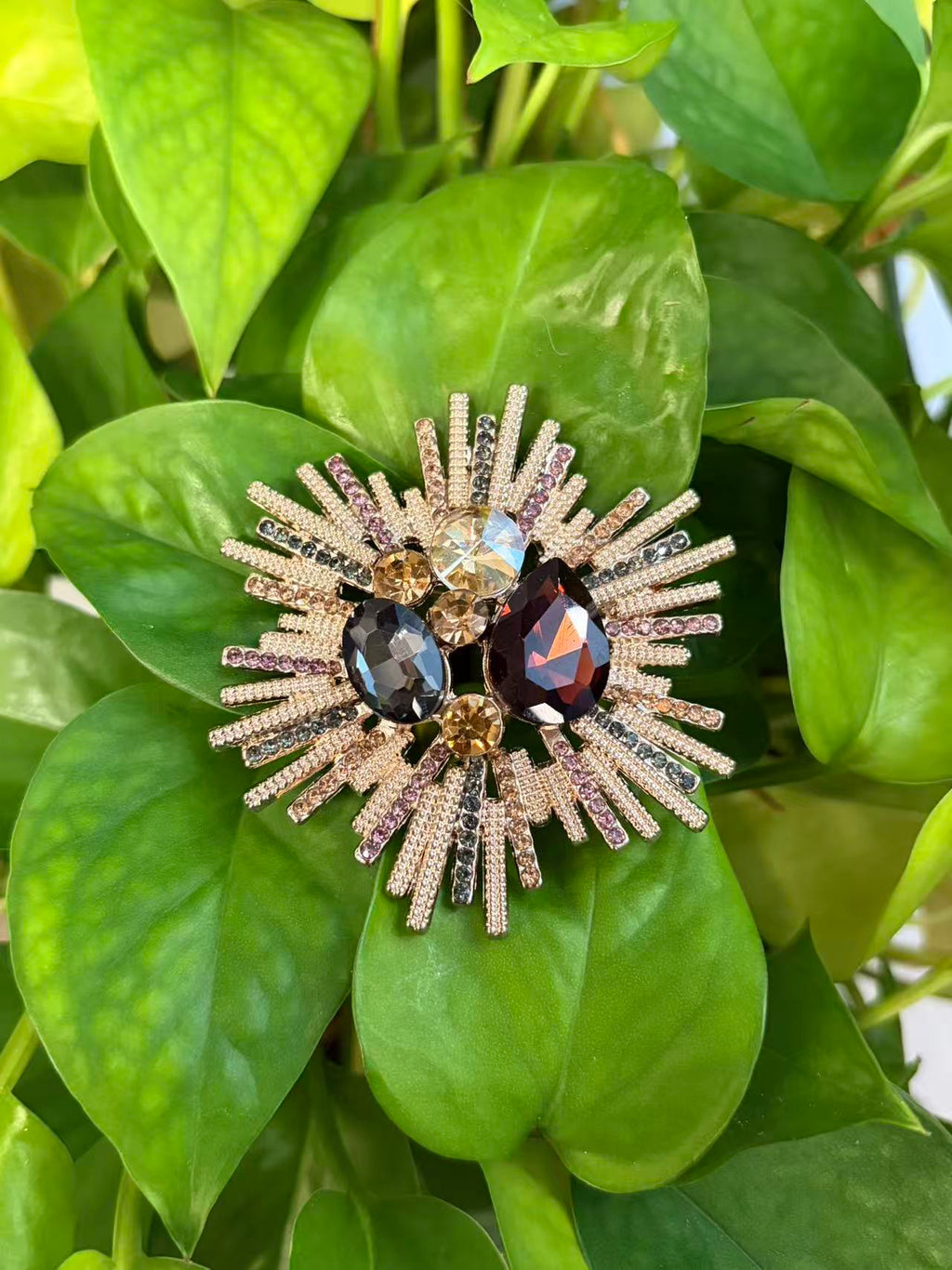 Vintage Sunburst Rhinestone Brooch